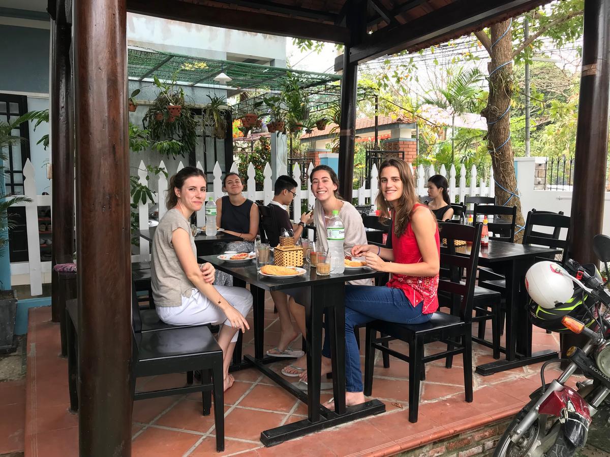 Cheerful Hoi An Hostel 외부 사진
